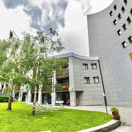 Apartament P-zona Di *